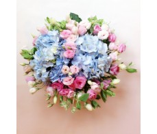 T11 PINK ROSES WITH BLUE HYDRANGEA TABLE FLOWER